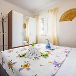Apartman Roki *